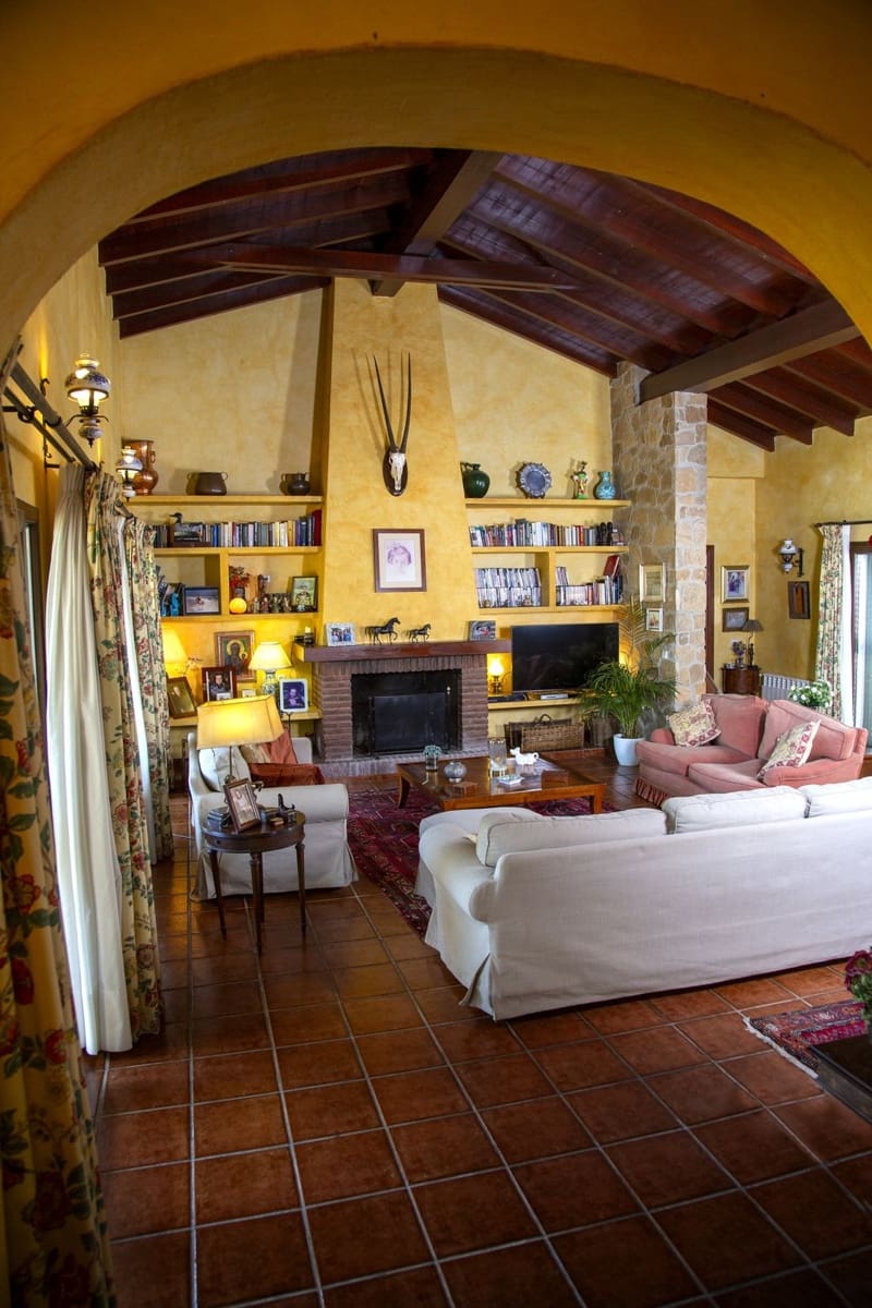 6 sypialnia Willa na sprzedaż w La Cala de Mijas z basenem garażem - 2 450 000 € (Ref: 9609460)