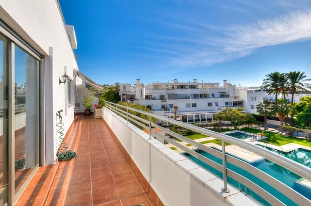 5 sypialnia Penthouse na sprzedaż w La Cala de Mijas, Mijas z basenem garażem - 1 025 000 € (Ref: 9609461)