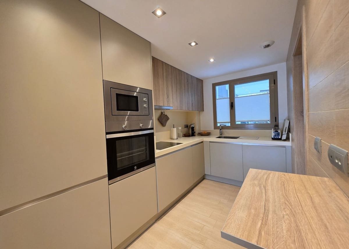 2 chambre Appartement à vendre à La Cala de Mijas avec piscine garage - 485 000 € (Ref: 9609465)