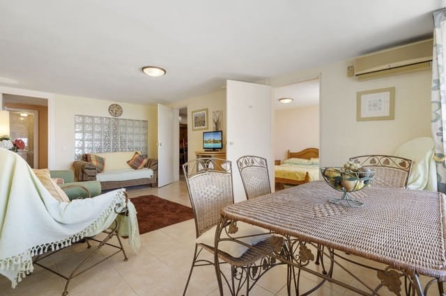 5 soveværelse Byhus til salg i Calahonda, Mijas med swimmingpool garage - € 499.000 (Ref: 9609467)