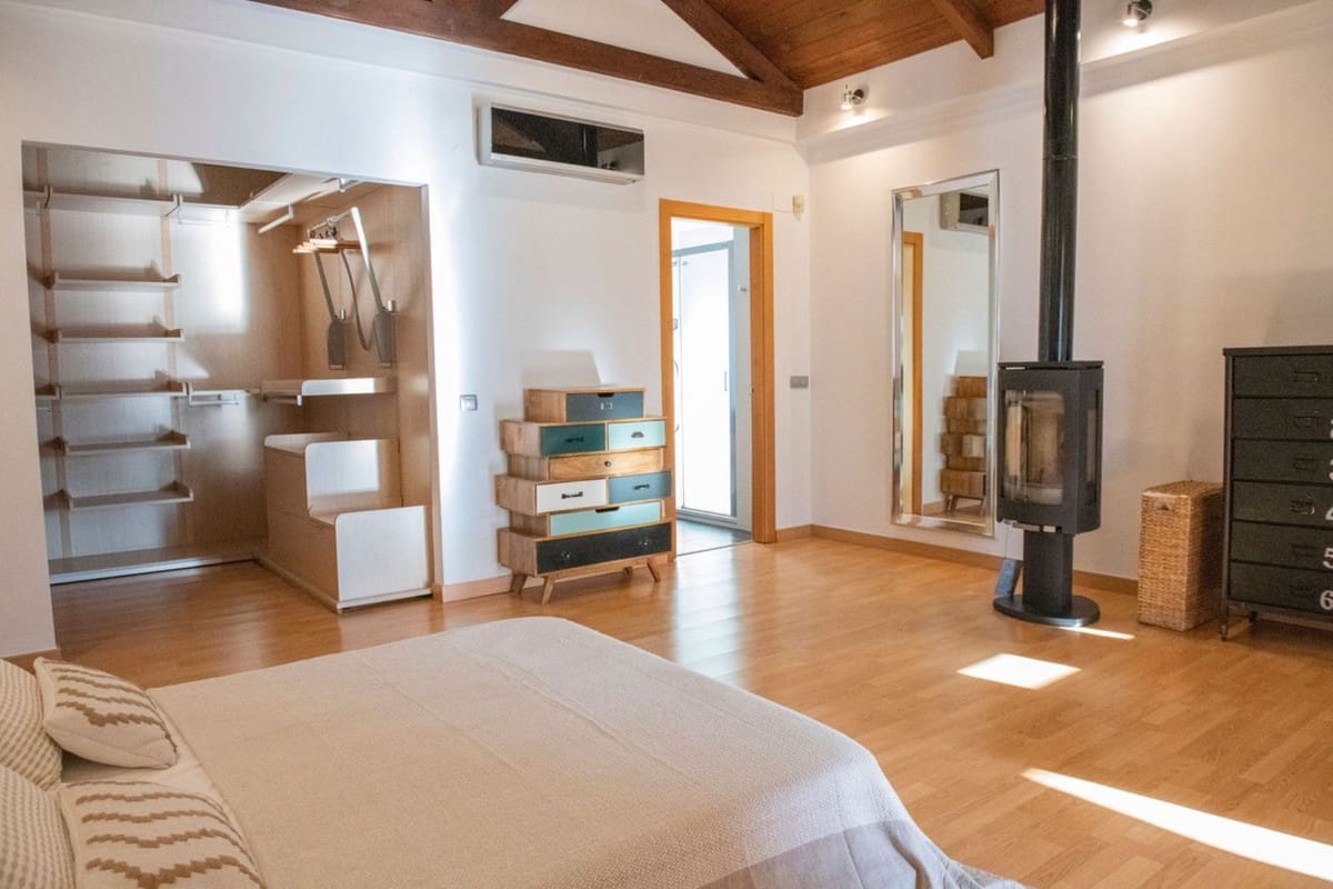 4 makuuhuone Huvila myytävänä paikassa Benalmadena mukana uima-altaan 
autotalli - 1 650 000 € (Ref: 9610047)