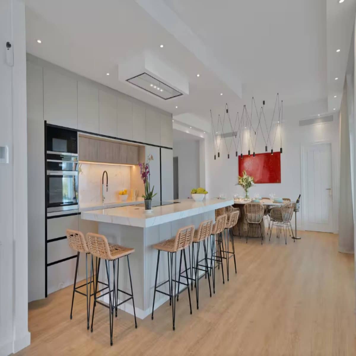 6 bedroom Villa for sale in Benalmadena with pool - € 4,000,000 (Ref: 9610175)