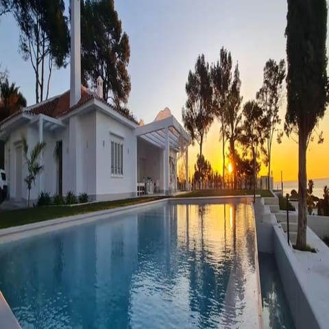 6 makuuhuone Huvila myytävänä paikassa Benalmádena mukana uima-altaan - 4 000 000 € (Ref: 9610175)