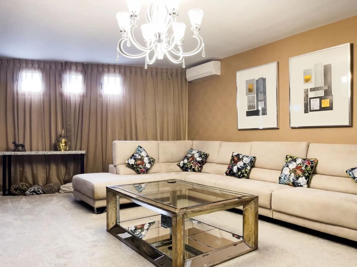 Casa de 3 habitaciones en El Paraiso en venta con piscina garaje - 595.000 € (Ref: 9614516)