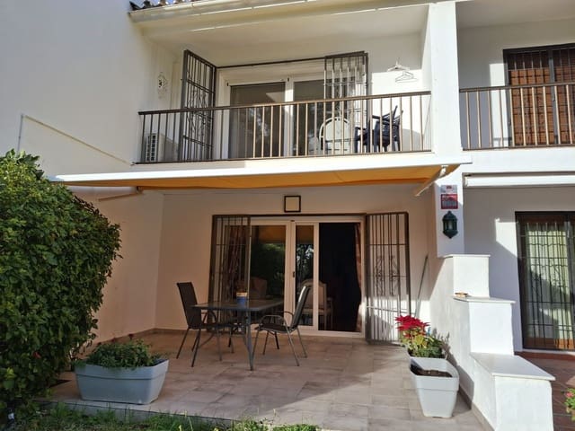 2 bedroom Townhouse for sale in Estepona with pool garage - € 380,000 (Ref: 9623169)