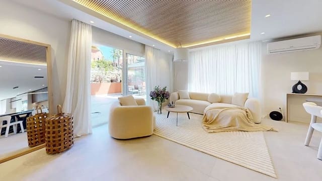 3 bedroom Townhouse for sale in Nueva Atalaya, Estepona with pool garage - € 820,000 (Ref: 9623171)