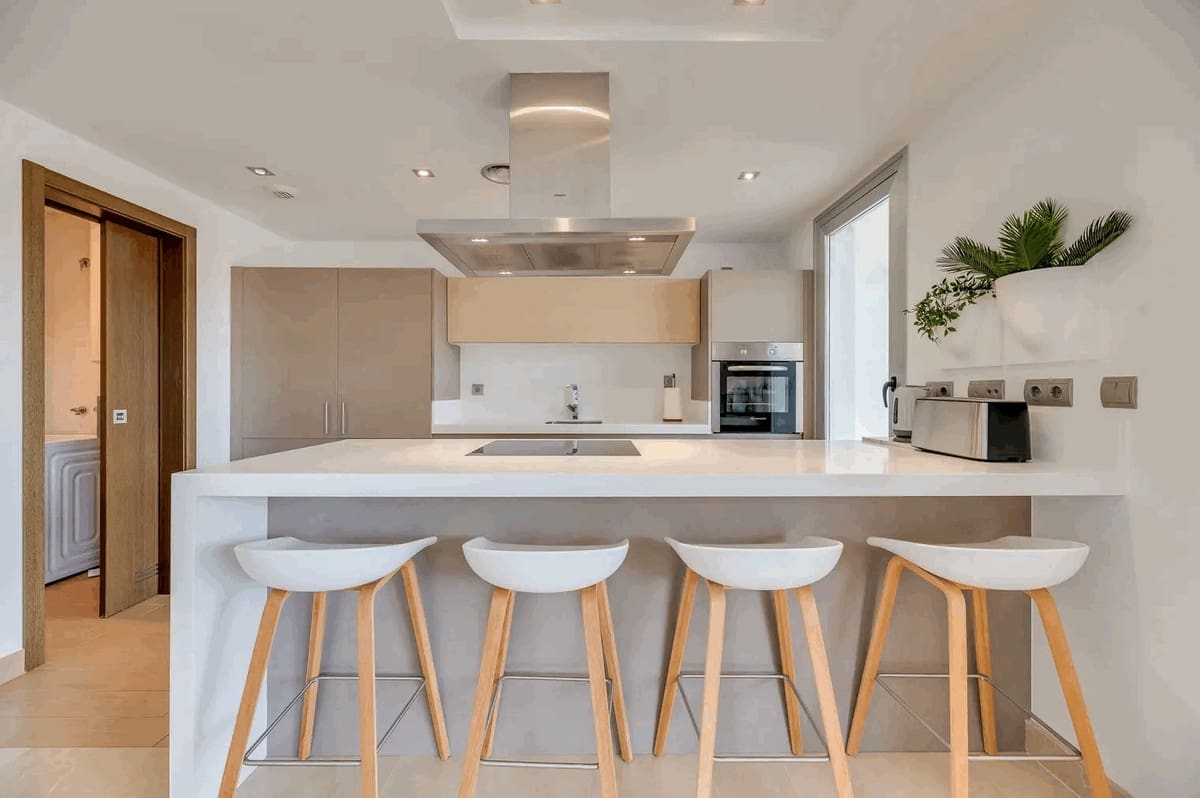 3 chambre Appartement à vendre à Los Arqueros avec piscine garage - 785 000 € (Ref: 9623172)