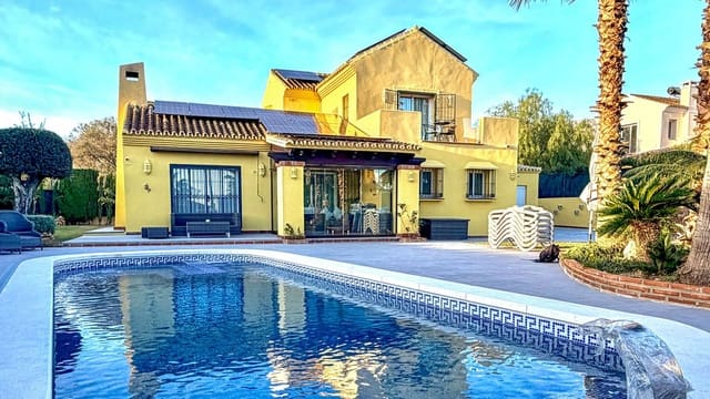 4 soverom Villa til salgs i Mijas Golf, Mijas med svømmebasseng garasje - € 1 220 000 (Ref: 9624110)