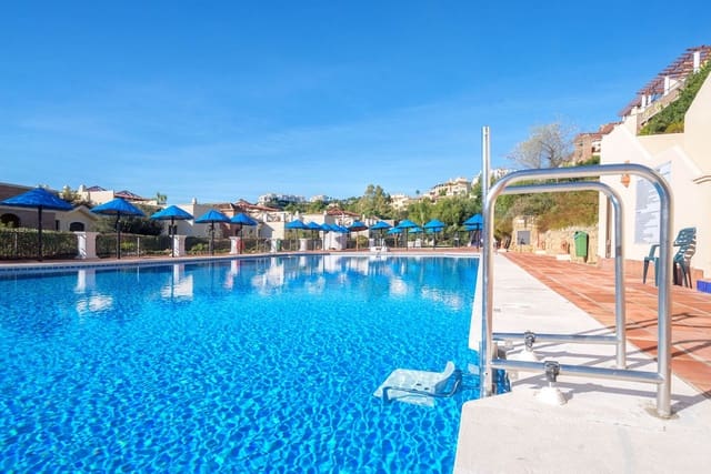 3 camera da letto Appartamento in vendita in Los Arqueros, Benahavís con piscina garage - 499.000 € (Rif: 9624112)