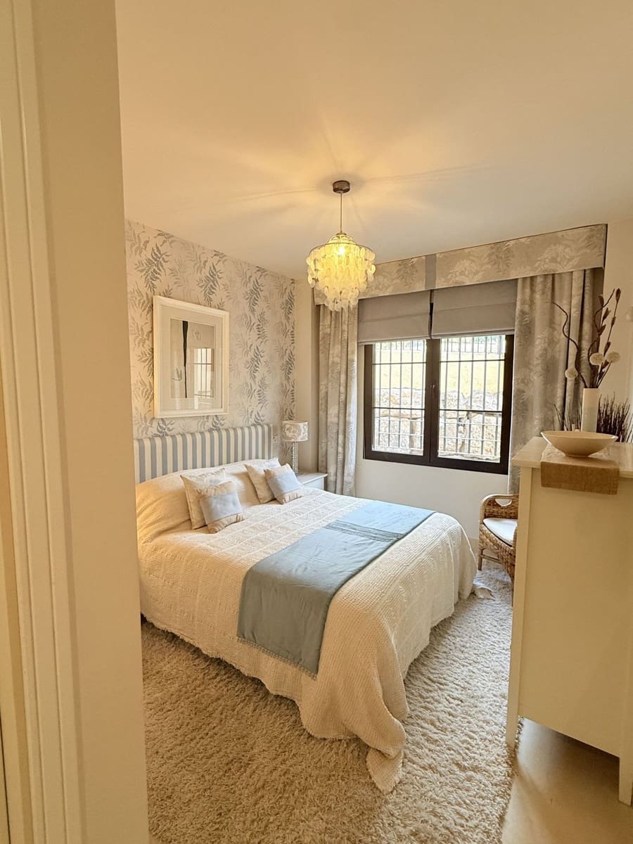 2 chambre Appartement à vendre à Los Arqueros avec piscine garage - 485 000 € (Ref: 9624113)