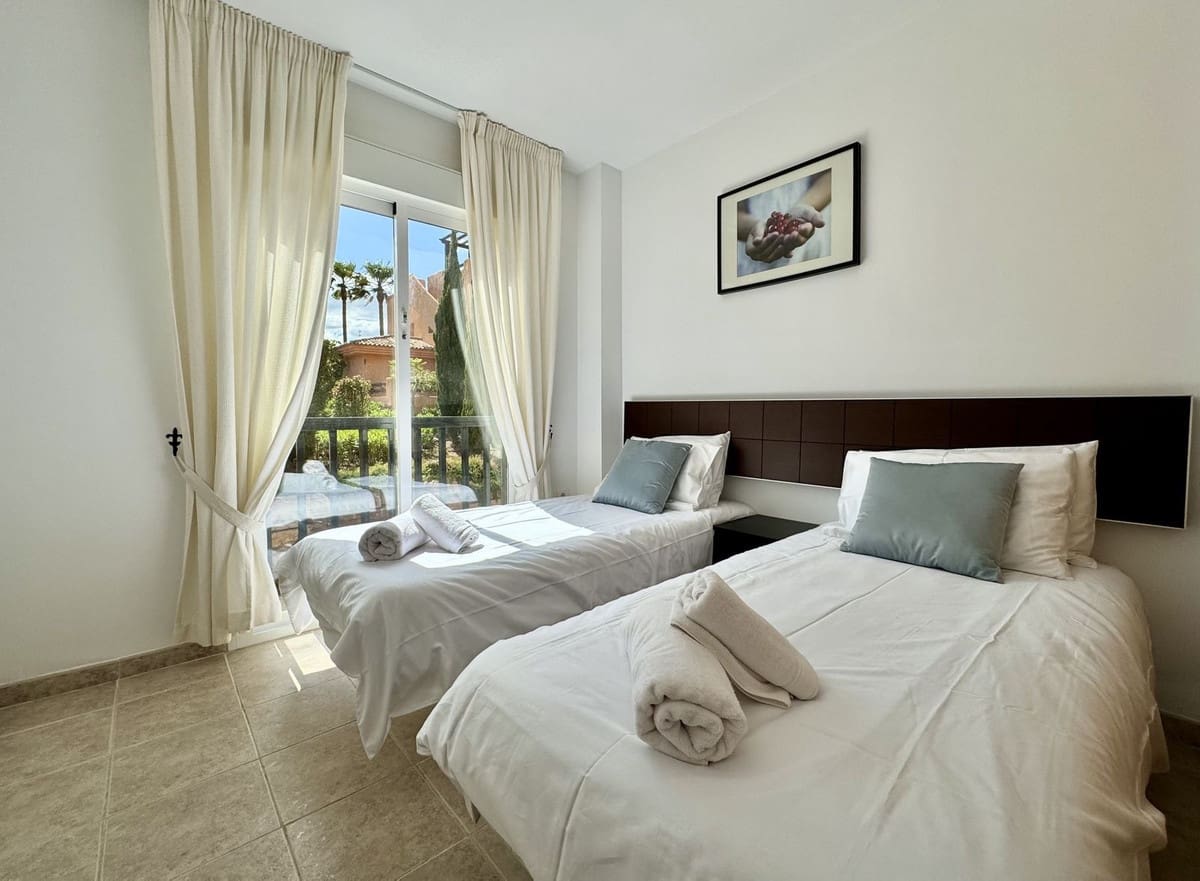 2 slaapkamer Appartement te koop in Bahia de Casares met zwembad garage - € 245.000 (Ref: 9628050)