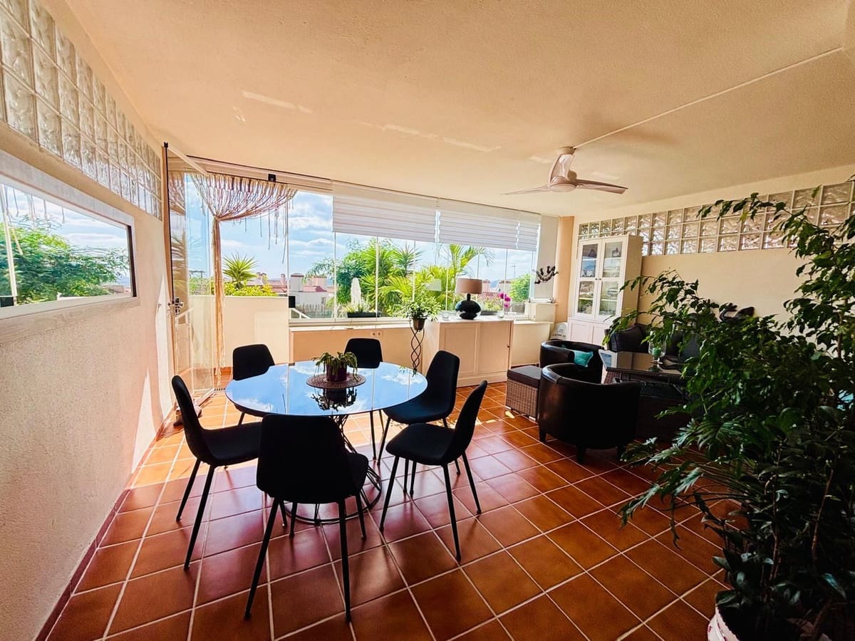 2 slaapkamer Appartement te koop in Bahia de Casares met zwembad garage - € 230.000 (Ref: 9628051)