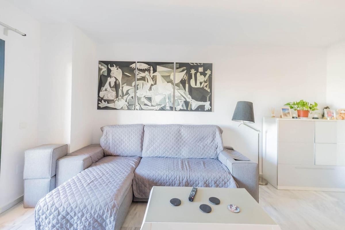 2 sovrum Lägenhet till salu i Riviera del Sol med pool garage - 275 000 € (Ref: 9628053)