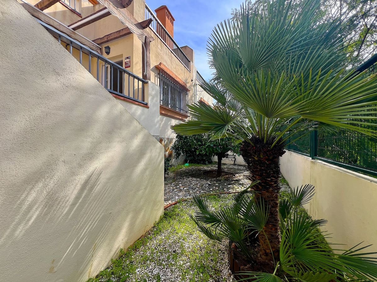 3 sovrum Hus till salu i Riviera del Sol med pool garage - 470 000 € (Ref: 9628239)