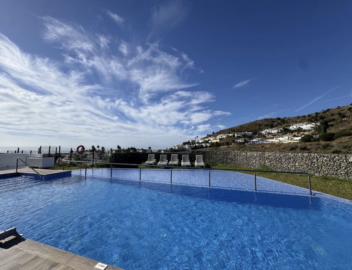 3 chambre Maison de Ville à vendre à Riviera del Sol avec piscine garage - 590 000 € (Ref: 9628241)