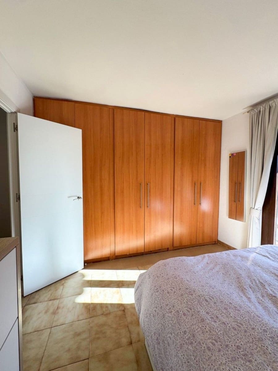 2 bedroom Townhouse for sale in Elviria with pool - € 375,000 (Ref: 9628243)