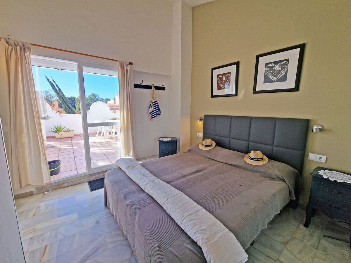 3 Zimmer Haus zu verkaufen in La Reserva mit Pool - 370.000 € (Ref: 9628245)