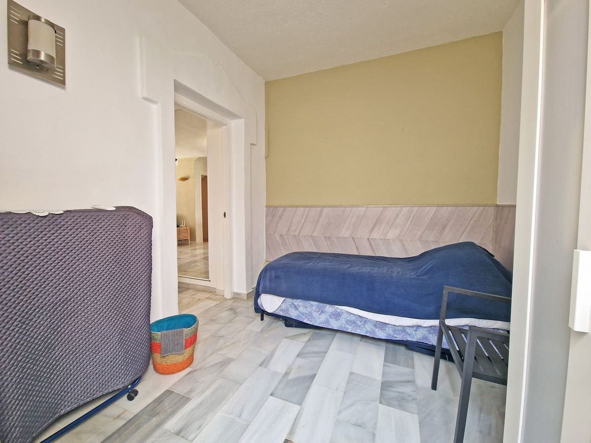 3 Zimmer Haus zu verkaufen in La Reserva mit Pool - 370.000 € (Ref: 9628245)