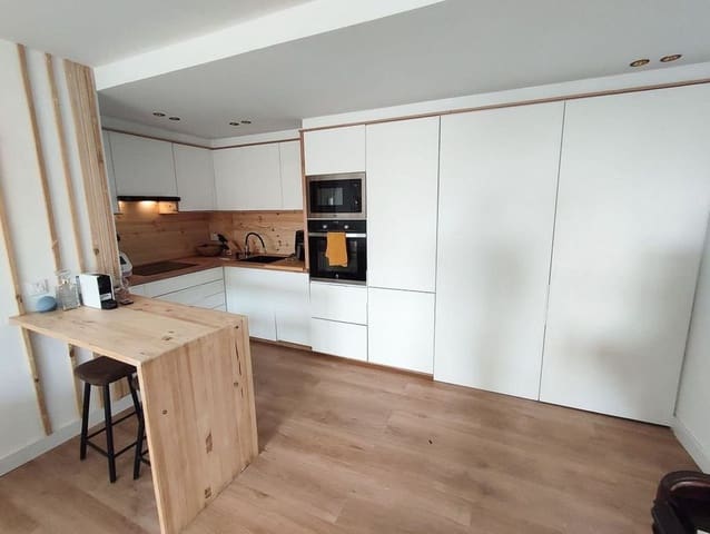 2 bedroom Townhouse for sale in La Reserva, Marbella with pool - € 369,500 (Ref: 9628246)