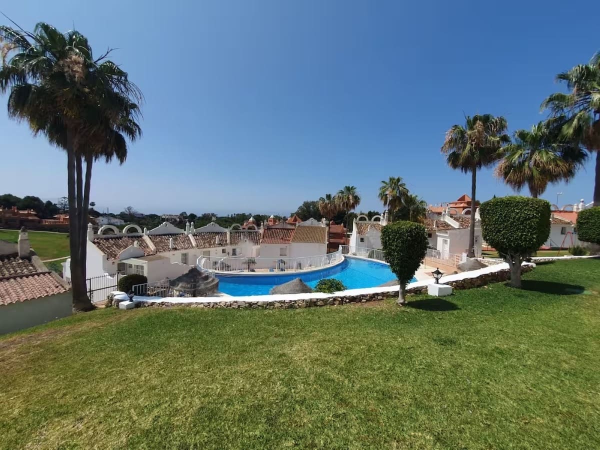 2 Zimmer Haus zu verkaufen in La Reserva mit Pool - 369.500 € (Ref: 9628246)