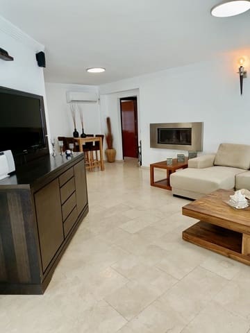 4 sypialnia Willa na sprzedaż w San Pedro de Alcantara, Marbella z basenem garażem - 1 300 000 € (Ref: 9651705)