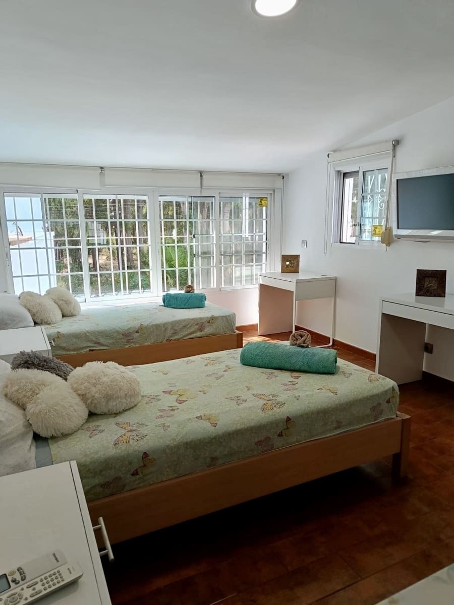 4 sypialnia Willa na sprzedaż w San Pedro de Alcantara z basenem garażem - 1 300 000 € (Ref: 9651705)