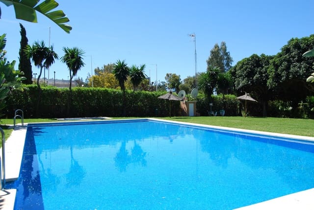 4 makuuhuone Huoneisto myytävänä paikassa Guadalmina Alta, Marbella mukana uima-altaan 
autotalli - 799 000 € (Ref: 9660627)