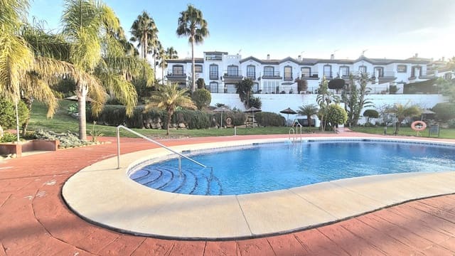 3 bedroom Townhouse for sale in Alhaurín Golf, Alhaurín el Grande with pool garage - € 470,000 (Ref: 9660629)