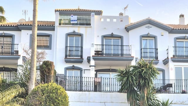 3 bedroom Townhouse for sale in Alhaurín Golf, Alhaurín el Grande with pool garage - € 470,000 (Ref: 9660629)