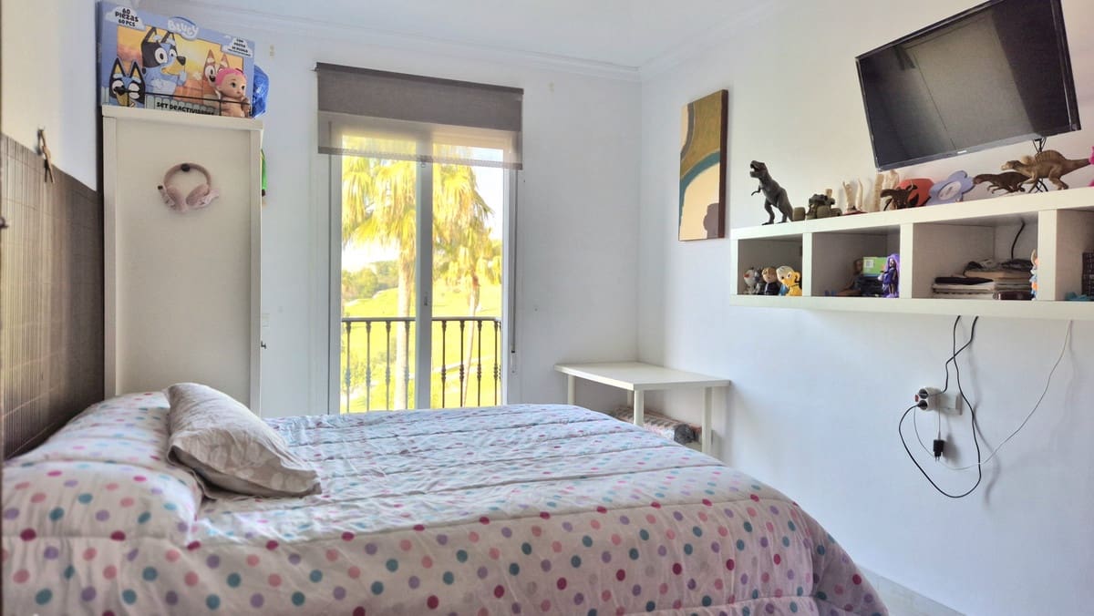 3 bedroom Townhouse for sale in Alhaurin Golf with pool garage - € 470,000 (Ref: 9660629)