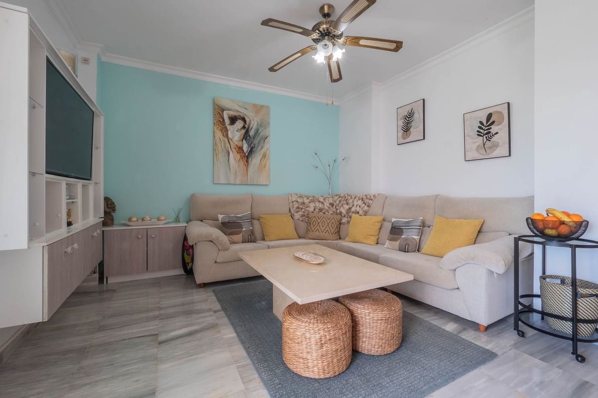 2 bedroom Townhouse for sale in Alhaurin Golf with pool garage - € 349,000 (Ref: 9660632)