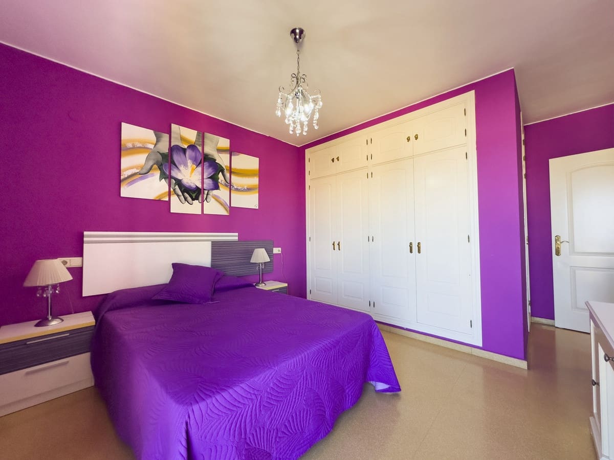 2 sovrum Lägenhet till salu i San Luis de Sabinillas med pool - 299 900 € (Ref: 9667133)