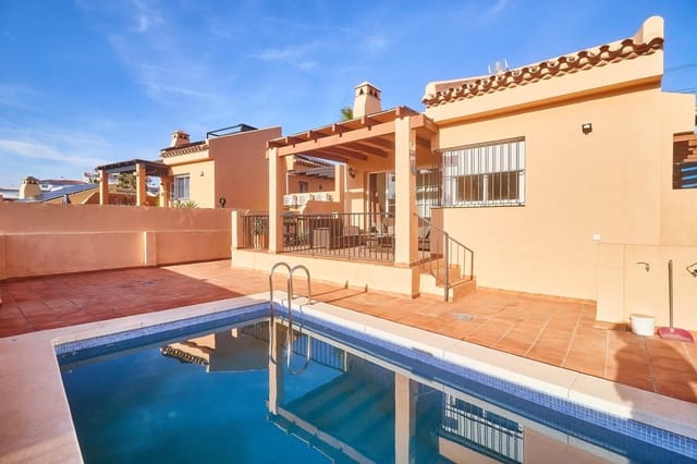 3 Zimmer Villa zu verkaufen in El Faro, Mijas mit Pool Garage - 550.000 € (Ref: 9667135)