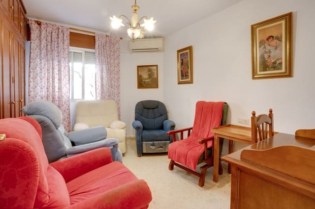 4 slaapkamer Appartement te koop in Estepona - € 350.000 (Ref: 9667138)