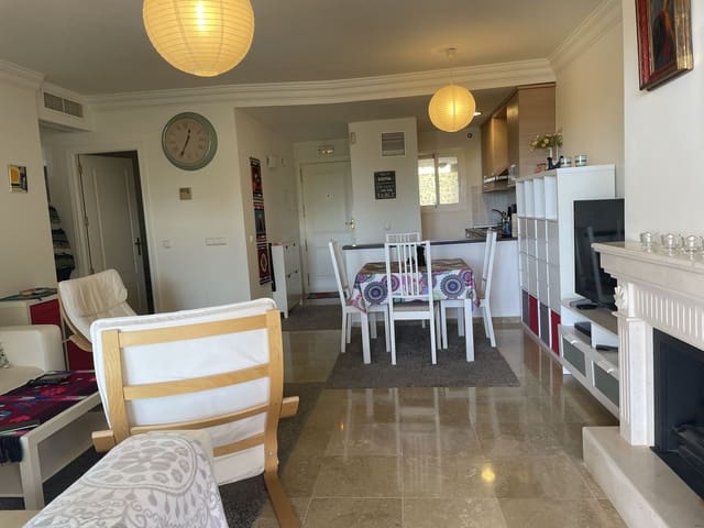 3 chambre Appartement à vendre à Selwo, Estepona avec piscine garage - 350 000 € (Ref: 9669284)