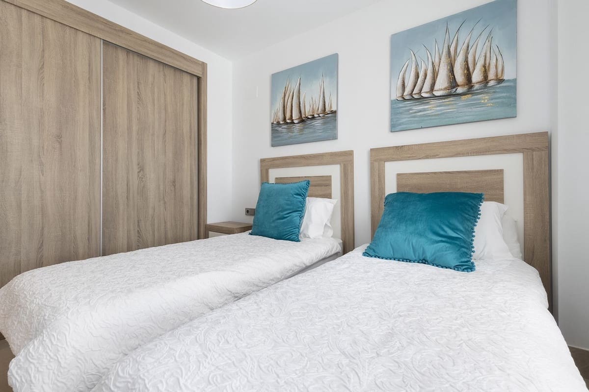 3 Zimmer Apartment zu verkaufen in Bahia de Casares mit Pool Garage - 465.000 € (Ref: 9675926)