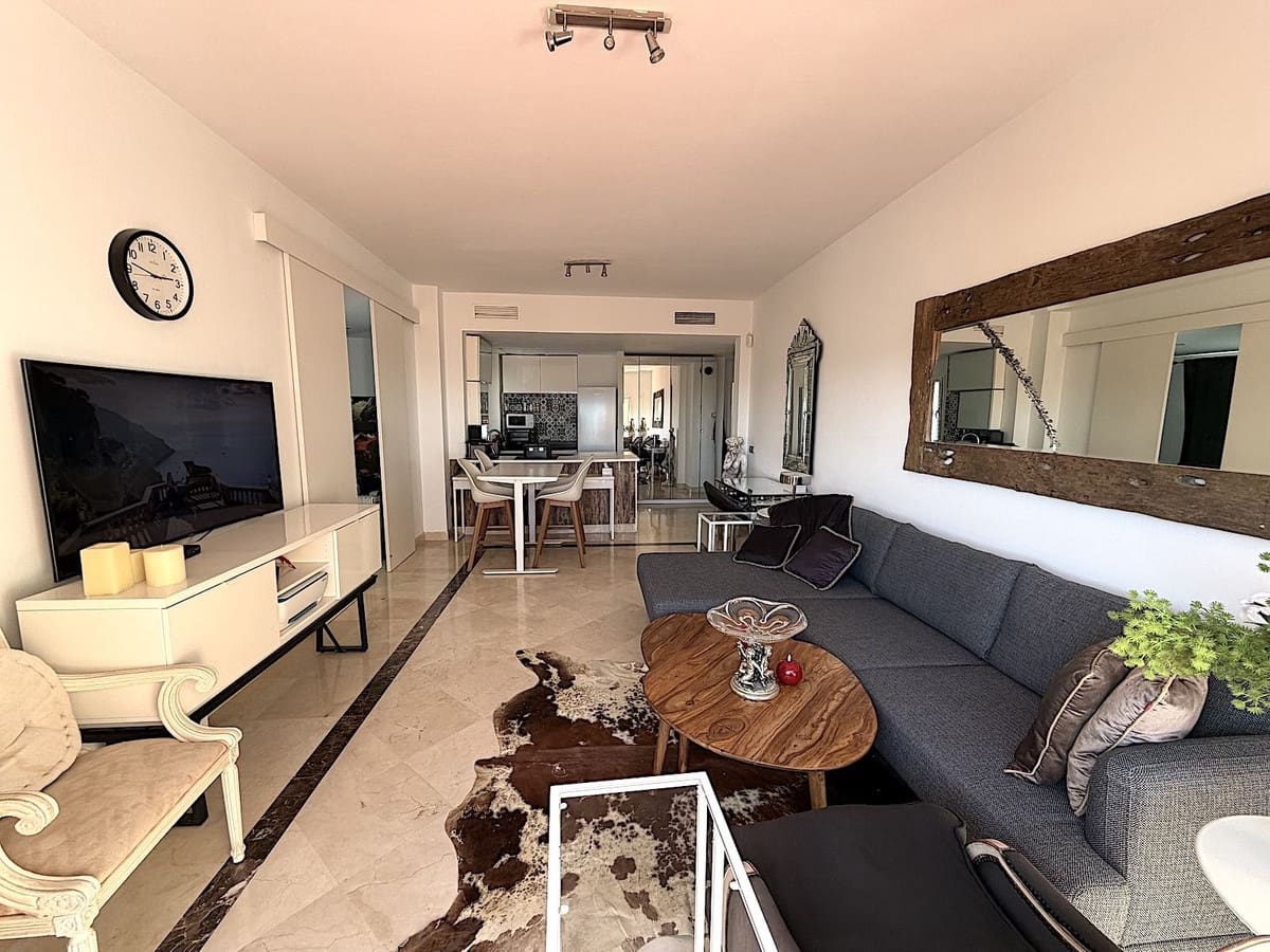 2 bedroom Apartment for sale in Bel-Air with pool - € 450,000 (Ref: 9676411)