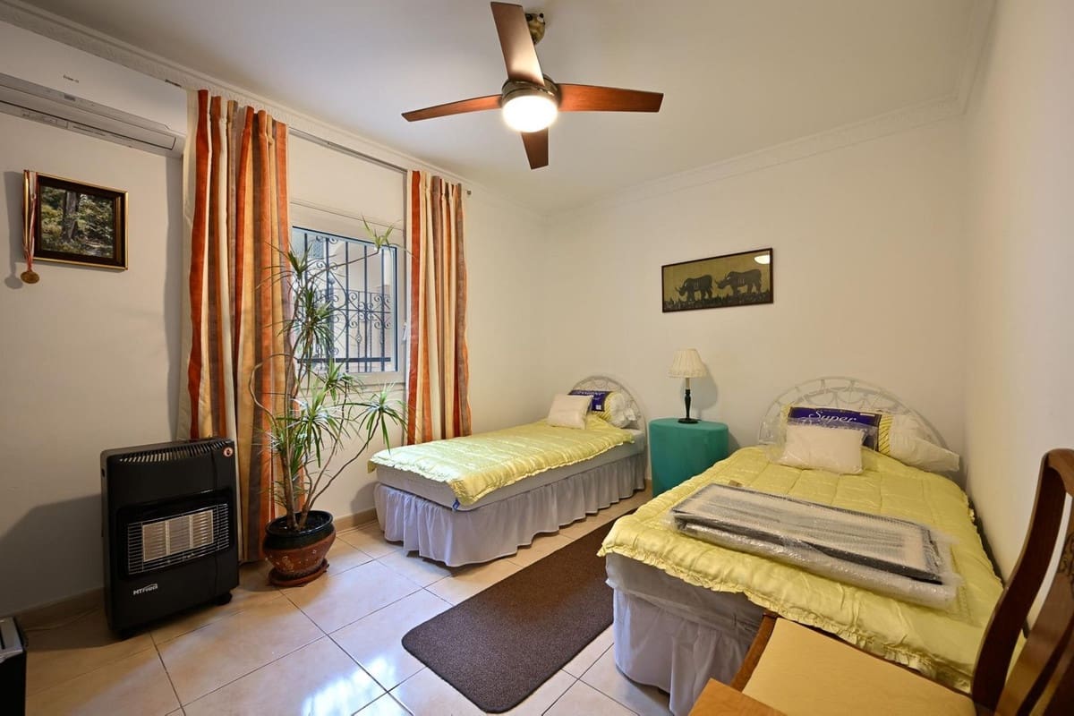 4 Zimmer Villa zu verkaufen in Alhaurin el Grande mit Pool Garage - 549.995 € (Ref: 9681374)