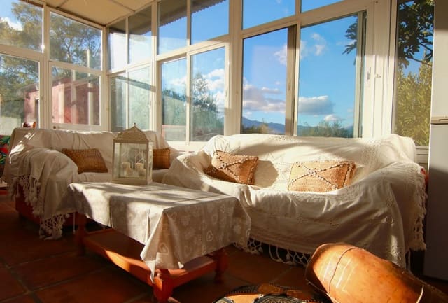 3 Zimmer Villa zu verkaufen in Coín mit Pool - 458.000 € (Ref: 9681377)