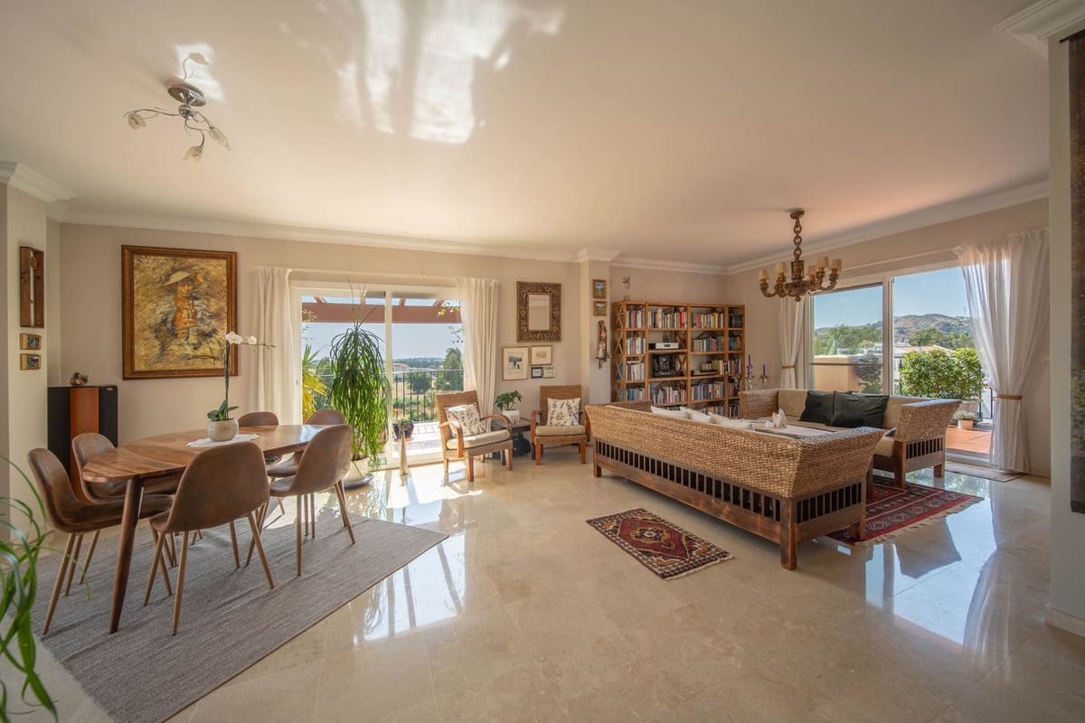 3 Zimmer Penthouse zu verkaufen in La Cala Hills mit Pool Garage - 545.000 € (Ref: 9685655)