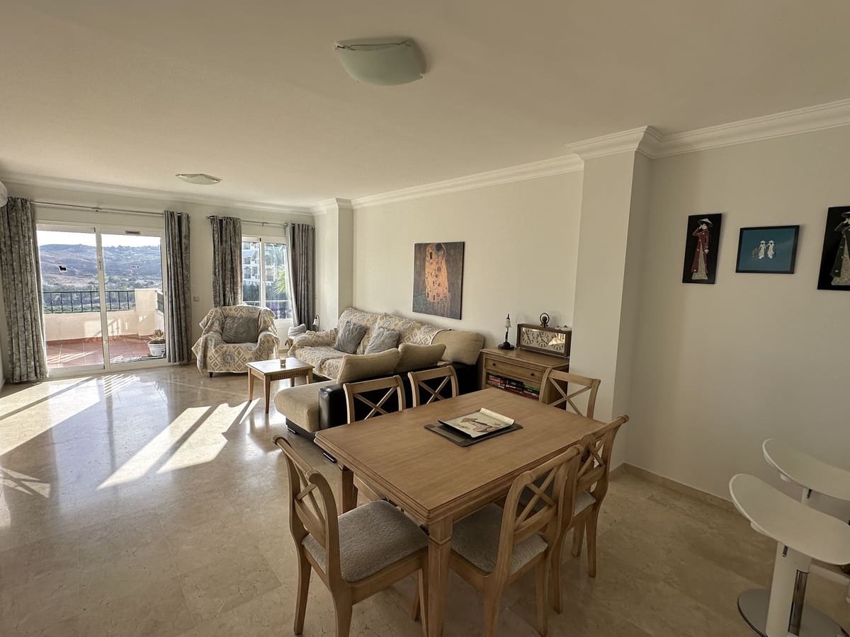 2 sypialnia Apartament na sprzedaż w La Cala Hills z basenem garażem - 345 000 € (Ref: 9685660)