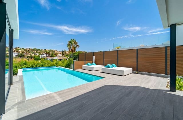 5 camera da letto Villa in vendita in El Paraiso, Estepona con piscina garage - 1.795.000 € (Rif: 9685769)