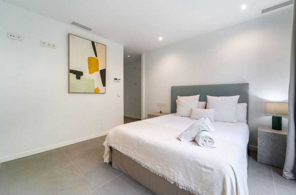 5 camera da letto Villa in vendita in El Paraiso con piscina garage - 1.795.000 € (Rif: 9685769)