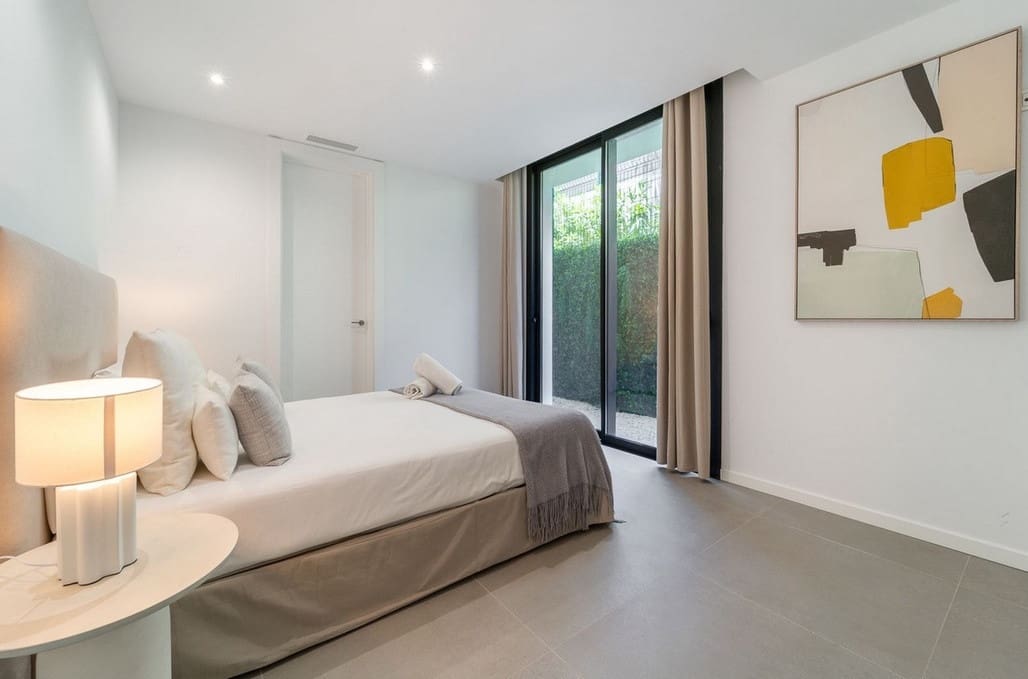 5 camera da letto Villa in vendita in El Paraiso con piscina garage - 1.795.000 € (Rif: 9685769)