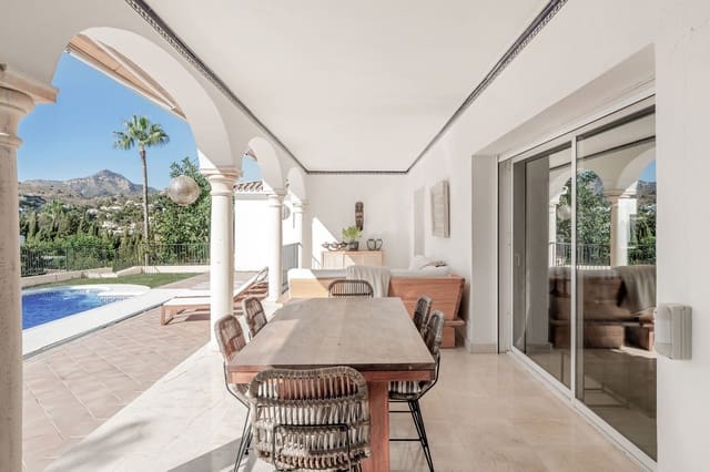 4 camera da letto Villa in vendita in El Paraiso, Estepona con piscina garage - 1.695.000 € (Rif: 9685770)