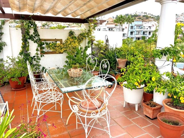 3 soveværelse Penthouse til salg i Los Arqueros, Benahavís med swimmingpool garage - € 664.500 (Ref: 9688437)