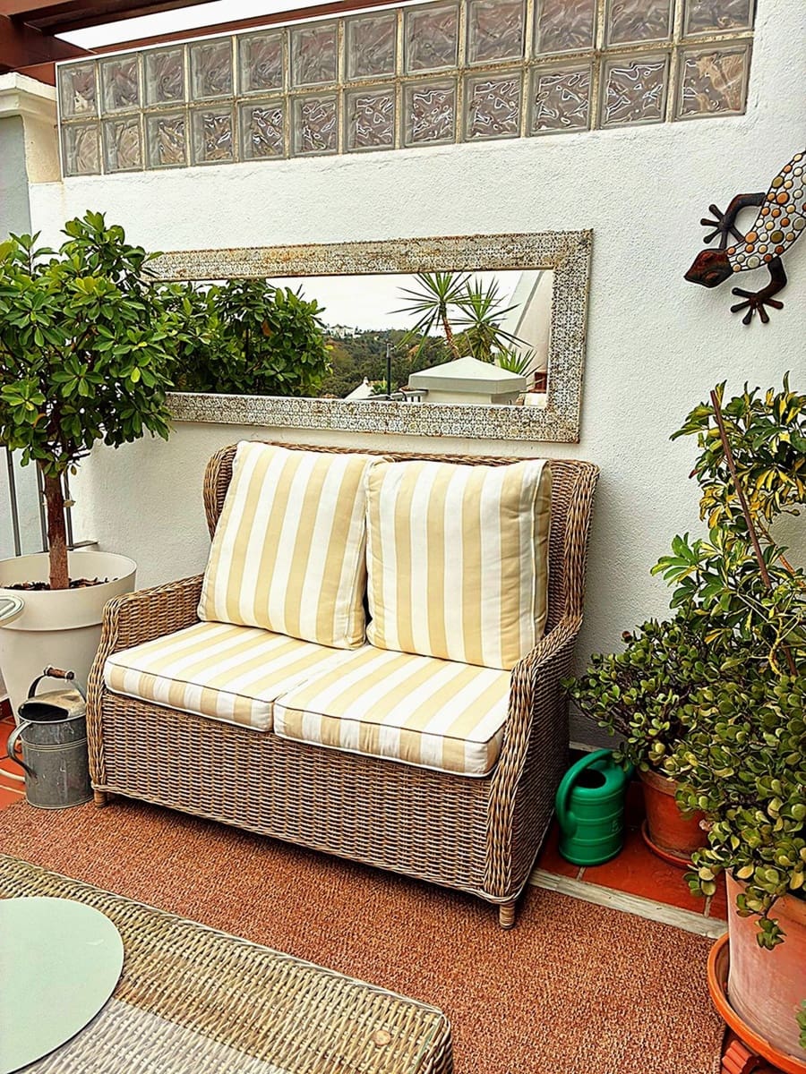 3 sypialnia Penthouse na sprzedaż w Los Arqueros z basenem garażem - 664 500 € (Ref: 9688437)