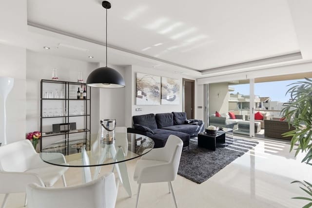 2 sypialnia Apartament na sprzedaż w Los Arqueros, Benahavís z basenem garażem - 679 000 € (Ref: 9688438)