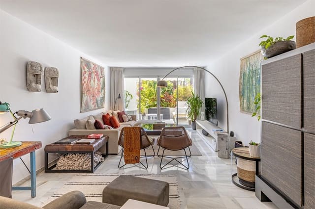 2 chambre Appartement à vendre à Nueva Andalucia, Marbella avec piscine garage - 1 140 000 € (Ref: 9689921)