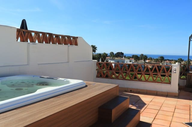 3 camera da letto Casa in vendita in Estepona con piscina garage - 715.000 € (Rif: 9690370)